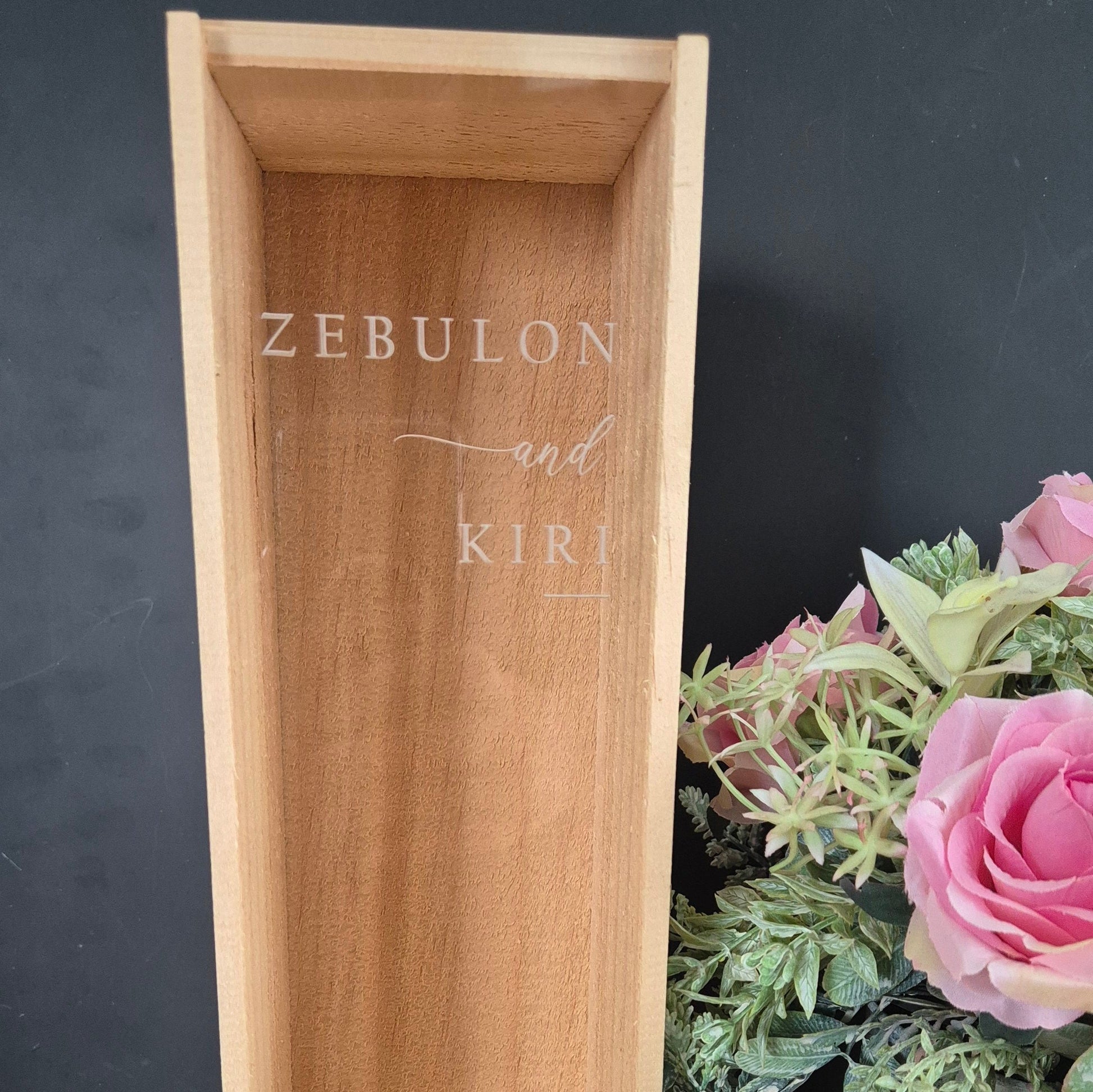 Acrylic and wood Engraved Wine Box