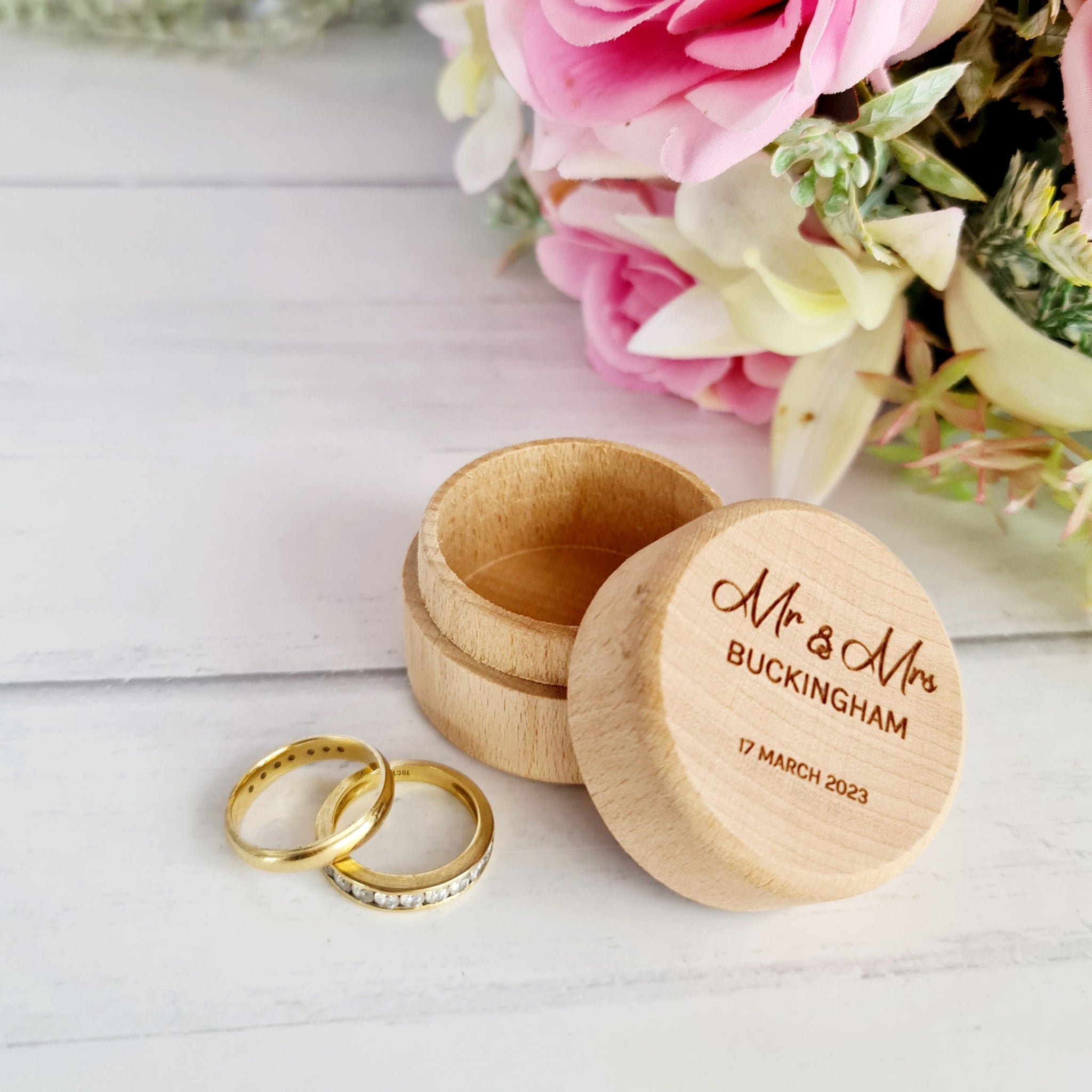 Round Engraved Personalised Wedding Ring Box